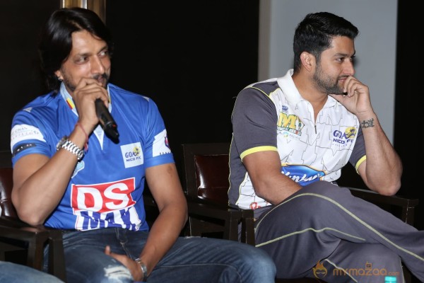 CCL 4 Semi Finals Press Meet Photos