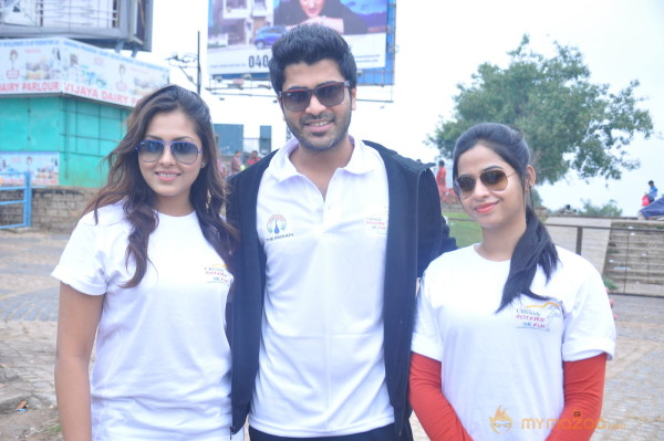 Celebs at 10 K Run Event Photos