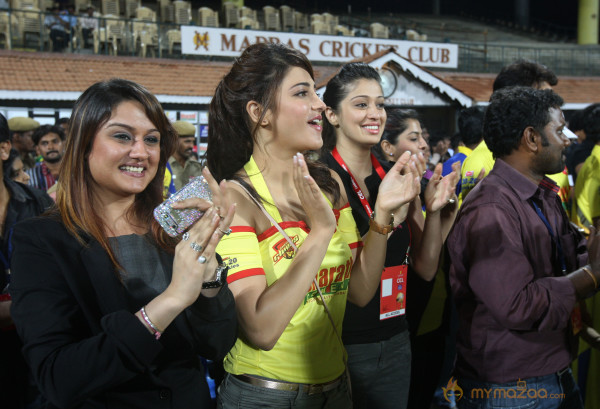 Chennai Rhinos Vs Bengal Tigers CCL 3 Match Gallery 