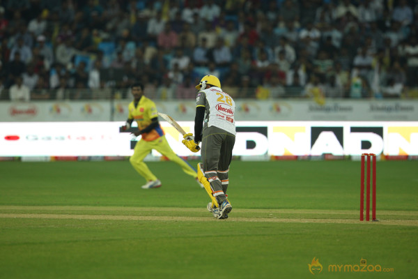  Chennai Rhinos Vs Mumbai Heroes CCL 3 Match Gallery 