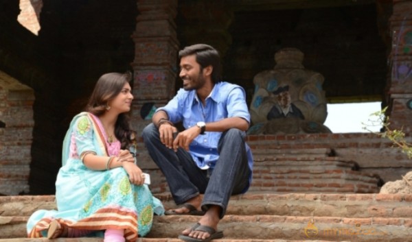 Dhanush Nazriya Nazim in Naiyandi Movie Stills