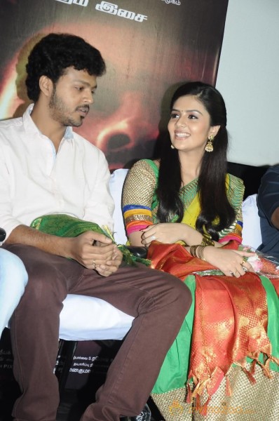 Ettuthikkum Madhayaanai  Audio Launch 