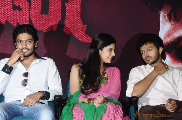 Ettuthikkum Madhayaanai  Audio Launch 