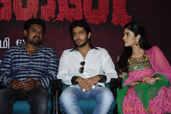 Ettuthikkum Madhayaanai  Audio Launch 