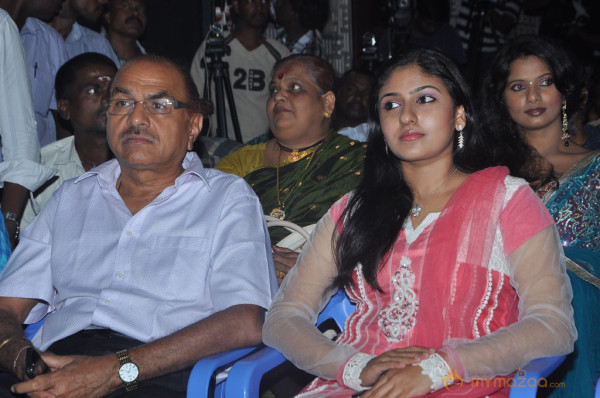 Kadhale Ennai Kadhali Movie Audio Launch 