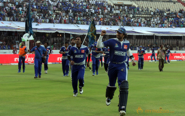  Kerala Strikers vs Karnataka Bulldozers Semi Final Gallery 