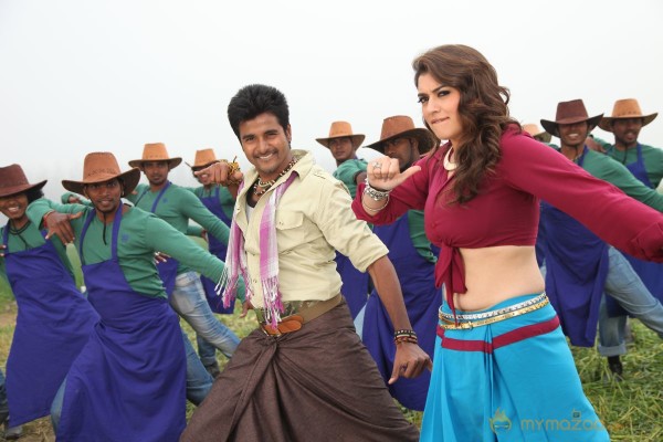 Maan Karate Movie Photos