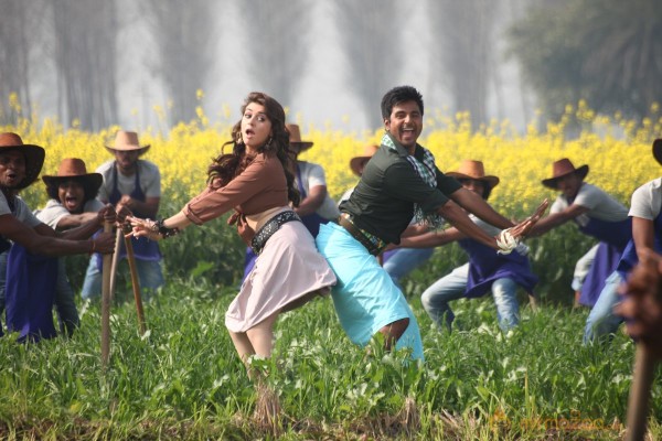 Maan Karate Movie Photos