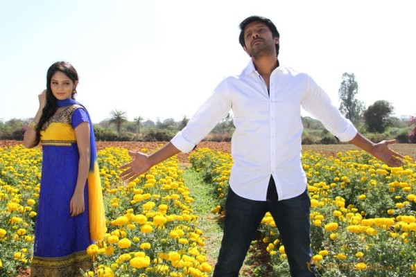 Mai Maranthen Movie Latest Stills