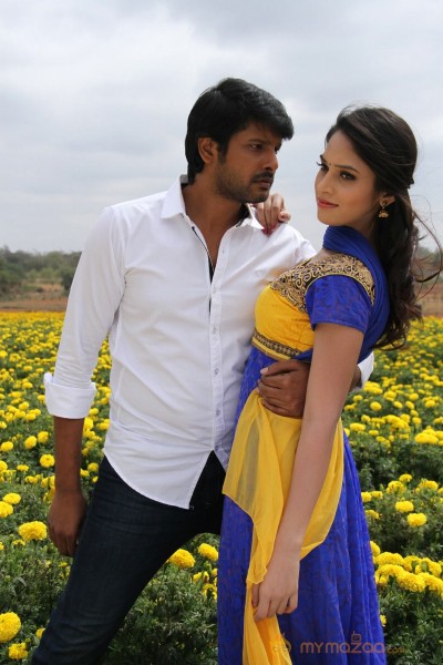 Mai Maranthen Movie Latest Stills