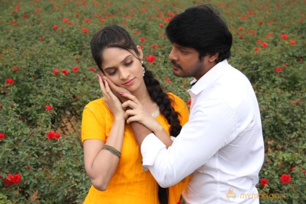 Mai Maranthen Movie Latest Stills