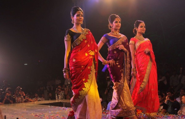 Models Saree Fashion Show Photos