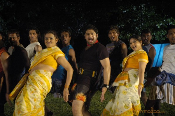 Moonavathu Kan Movie Hot Stills