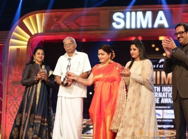 Tamil and Malayalam Film Industry SIIMA 2016 Awards Function Stills Day 2