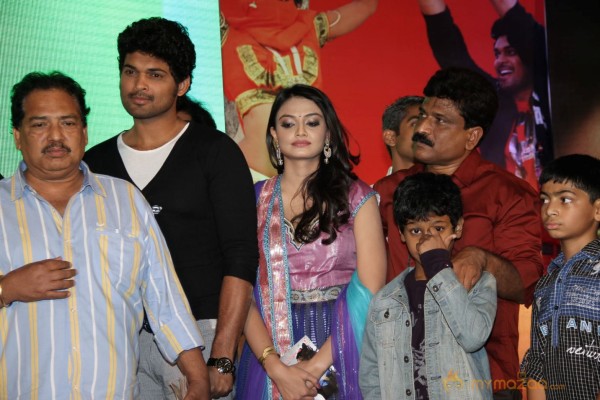 TanuMonne Vellipoyindi Audio Launch Photos