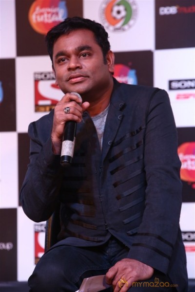 The Music Maestro A.R.Rahman with Premier Fustal Pictures — photo 14