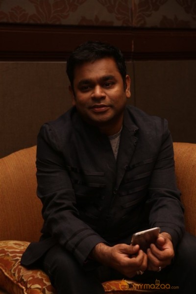 The Music Maestro A.R.Rahman with Premier Fustal Pictures — photo 33