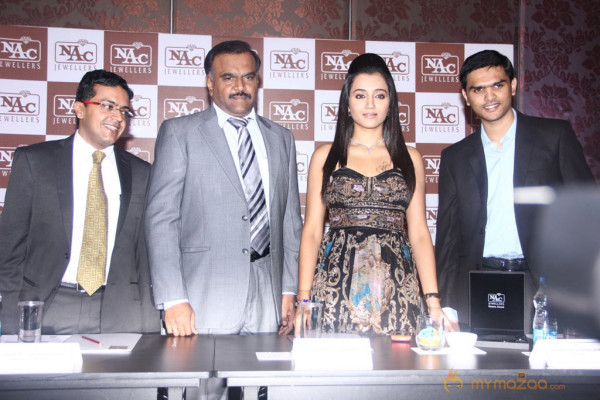 Trisha At NAC Jewellers Press Conference & Fashion Show 