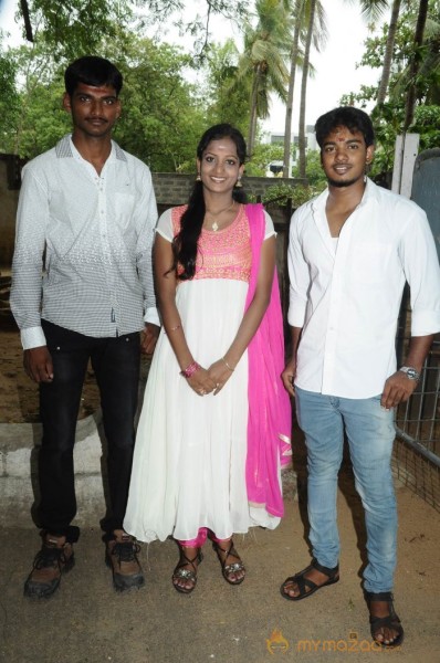 Uyire Unnai Nesithen Movie Launch Stills