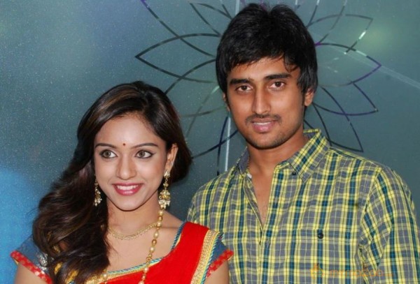 Vithika Sheru At Naturals Salon Launch