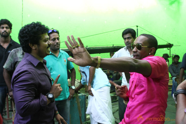 Cricketer Dwayne Bravo At Ula Movie Onlocation Stills 