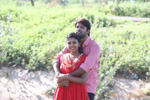 Enakku Veru Engum Kilaigal Kidaiyathu Movie Stills