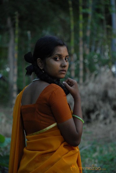 Gnana Kirukkan Movie Stills 