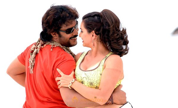 Guru Shishyan 2010 Movie Stills