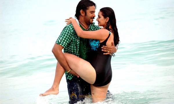 Guru Shishyan 2010 Movie Stills