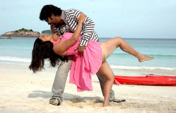 Guru Shishyan 2010 Movie Stills