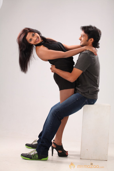 Kadhal Vazhakku Movie Stills 