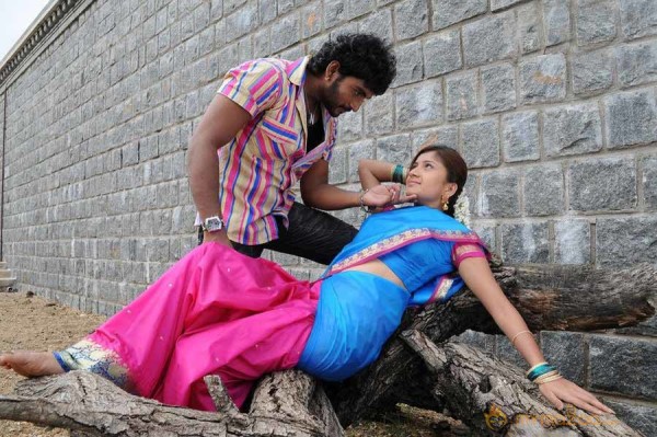 Kalluri Kalangal movie stills 