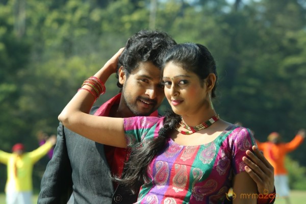 Kalyani Nair in Puthusa Naan Poranthen Movie Stills