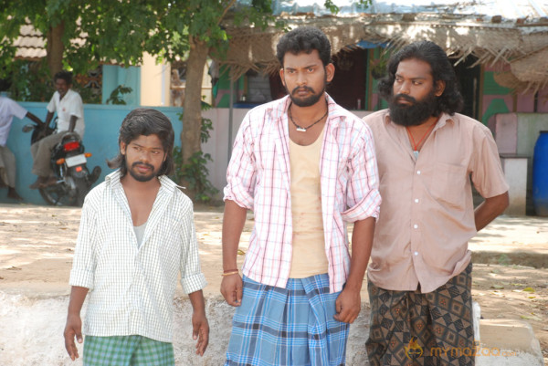 Kannukulle Tamil Movie Stills 