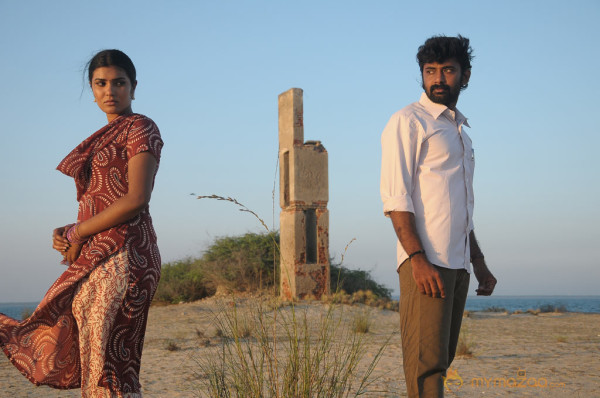 Karisalpattum Gaathinagarum Movie Stills 