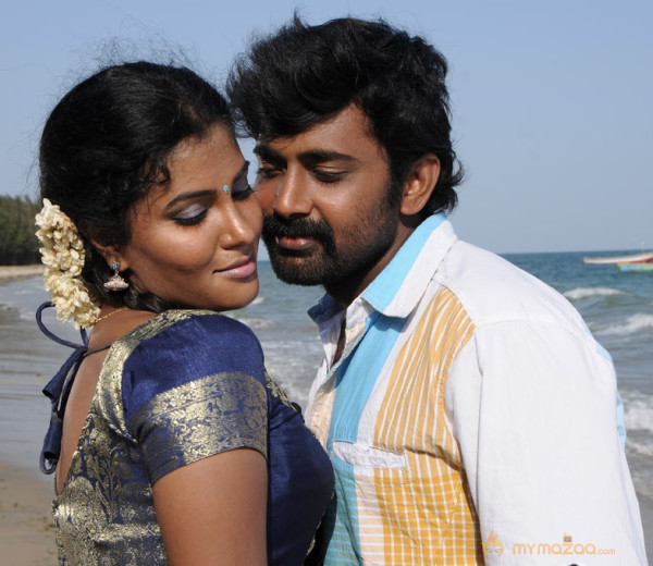 Karisalpattum Gaathinagarum Movie Stills 