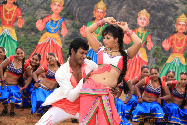 Madha Gaja Raja Movie Latest Stills 