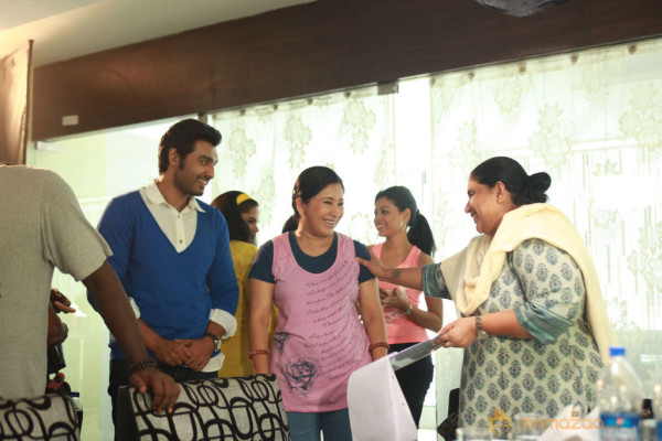 Malini 22 Palayamkottai Movie Working Stills 