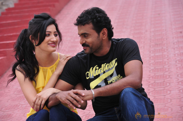 Manathil Mayam Seithai Movie Stills  