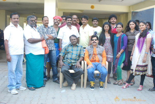 Naalu Ponnu Naalu Pasanga Movie Shooting Spot Stills 