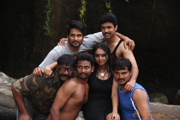 Netru Indru Hot Movie Stills 