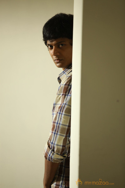 Onaayum Aattukkuttiyum Movie Stills 