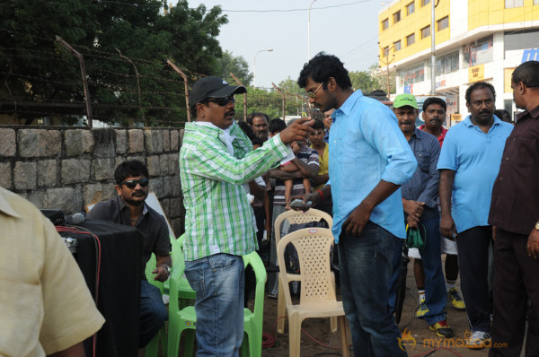 Pattathu Yaanai Movie Onlocation Stills 