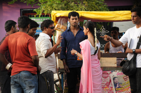 Pattathu Yaanai Movie Onlocation Stills 