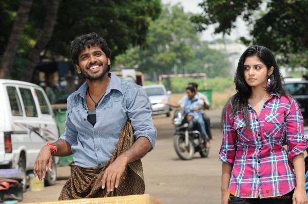 Pongadi Neengalum Unga Kadhalum Movie Stills 