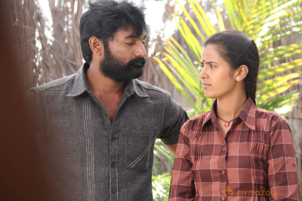 Ravana Desam Movie Stills 