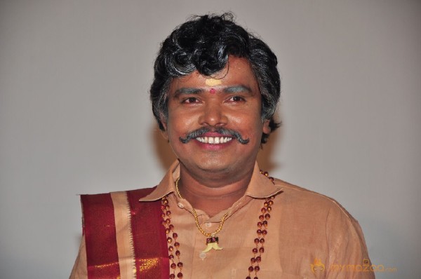 Sampoornesh Babu Kobbarimatta New Pics