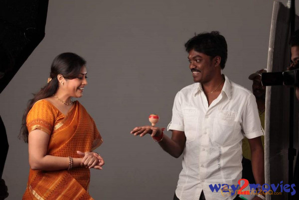 Thambikkottai On Set  