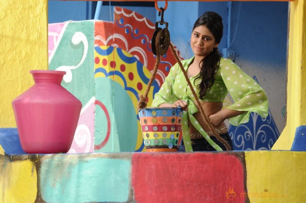 Trisha Illana Nayanthara Tamil Movie Stills