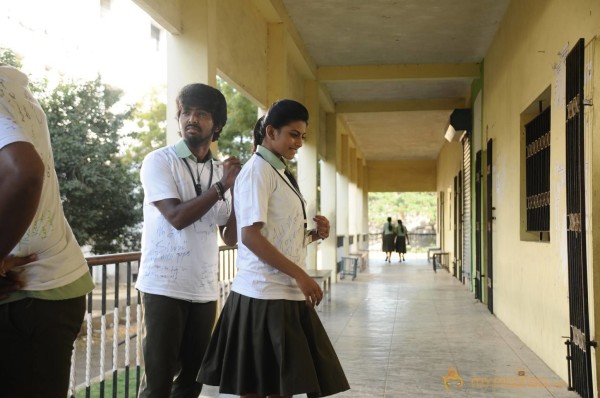 Trisha Illana Nayanthara Tamil Movie Stills